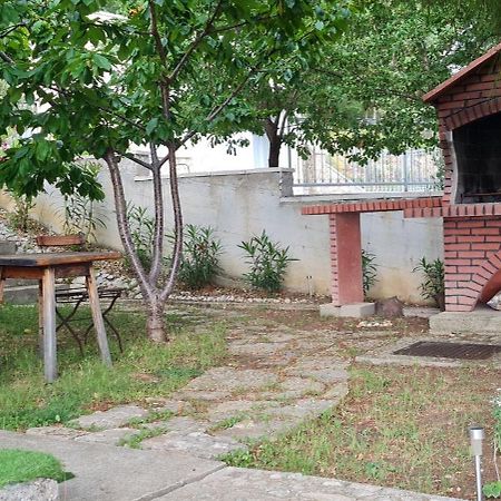 Charismatic Garden Cottage With Sea View Lokva Rogoznica Luaran gambar