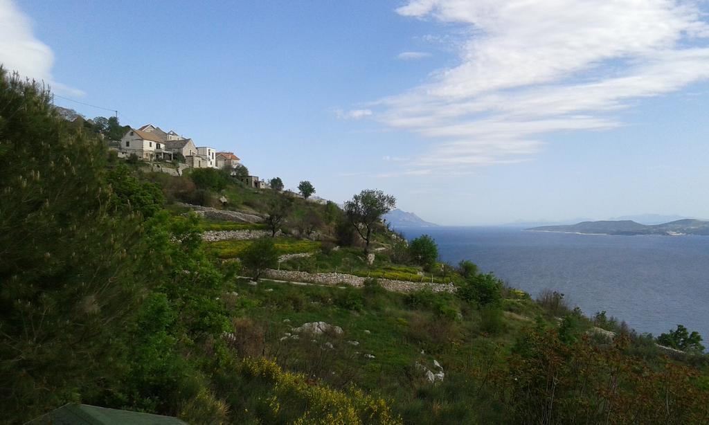 Charismatic Garden Cottage With Sea View Lokva Rogoznica Luaran gambar